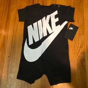 Infant Nike short jumper
